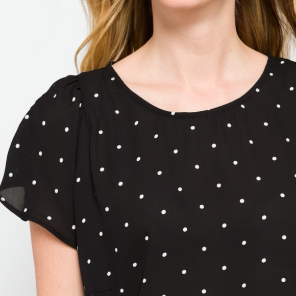 👚 Sharaden Flutter Sleeve Blouse - Cece Sportswear - Stitch Fix - Picture 4 of 7